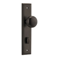 Iver Cambridge Door Knob on Stepped Backplate Privacy Signature Brass 10840P85