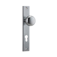 Iver Cambridge Door Knob on Rectangular Backplate Euro Brushed Chrome 12322E85