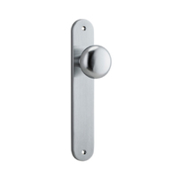 Iver Cambridge Door Knob on Oval Backplate Passage Brushed Chrome 12334