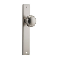 Iver Paddington Door Knob on Rectangular Backplate Passage Satin Nickel 14820