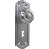 Tradco Kensington Door Knob on Backplate Lock Satin Chrome 0873