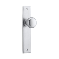 Iver Cambridge Door Knob on Chamfered Backplate Passage Brushed Chrome 12446