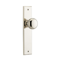 Iver Cambridge Door Knob on Chamfered Backplate Passage Polished Nickel 14446