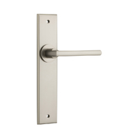 Iver Baltimore Door Lever Handle on Chamfered Backplate Passage Satin Nickel 14782