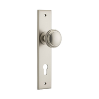 Iver Paddington Door Knob on Chamfered Backplate Euro Satin Nickel 14831E85