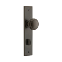 Iver Paddington Door Knob on Chamfered Backplate Privacy Signature Brass 15331P85