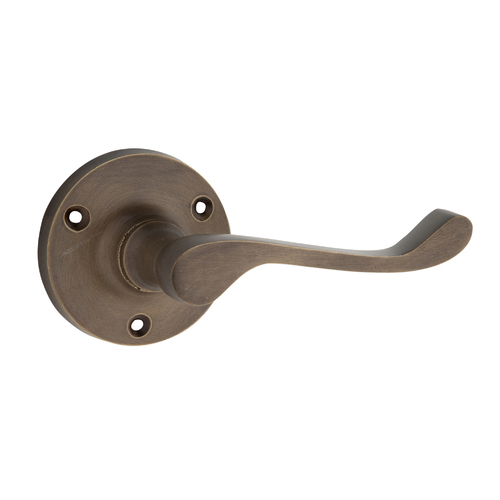 Restocking Soon: ETA End November - Tradco Victorian Door Lever Handle on Round Rose Antique Brass 0850