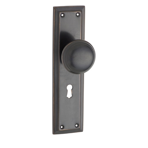 Tradco Richmond Door Knob on Long Backplate Lock Antique Copper 0992