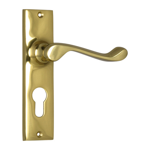 Restocking Soon: ETA Mid November - Tradco Fremantle Door Lever Handle on Rectangular Backplate Euro Polished Brass 1025E