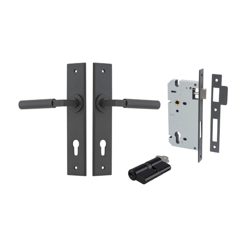 Iver Berlin Door Lever on Chamfered Backplate Entrance Kit Key/Key Matt Black 12794KENTR60KK