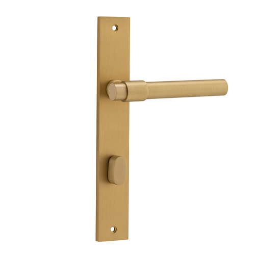 Iver Helsinki Lever on Rectangular Backplate Privacy Brushed Brass 15396P85