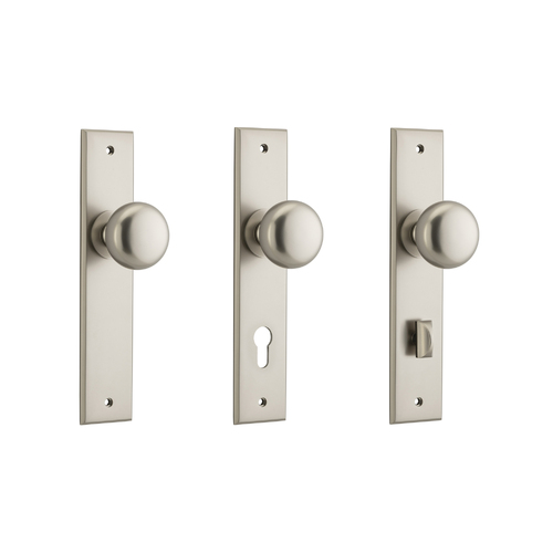 Iver Cambridge Door Knob on Chamfered Backplate Satin Nickel