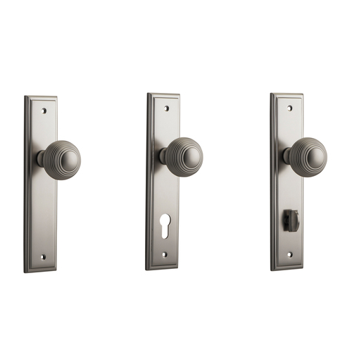 Iver Guildford Door Knob on Stepped Backplate Satin Nickel