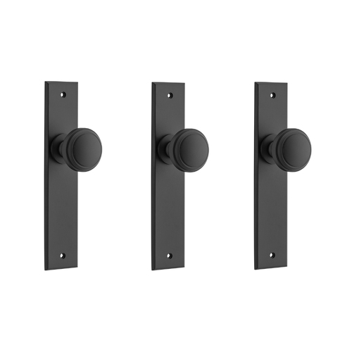 Iver Paddington Door Knob on Chamfered Backplate Matt Black